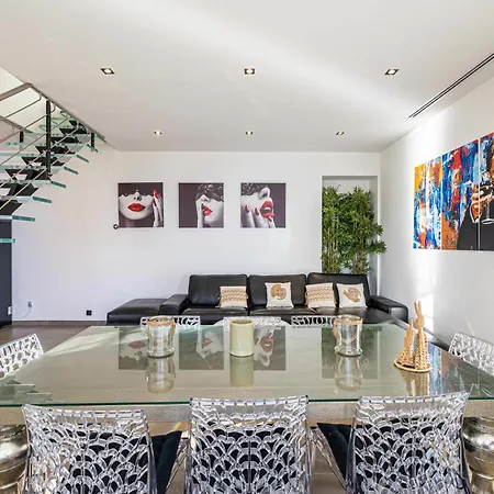Ref 1961 - Seafront Penthouse - Mins To The Palais Des Festivals Apartamento Cannes
