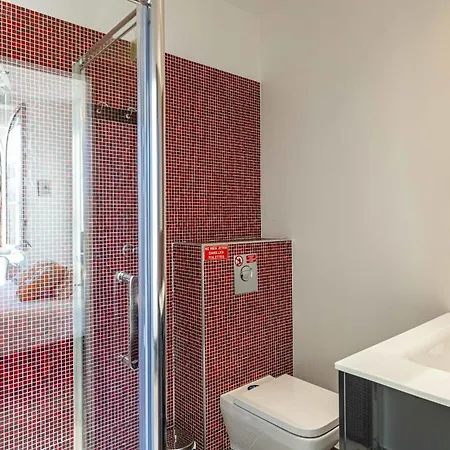 Apartamento Ref 1961 - Seafront Penthouse - Mins To The Palais Des Festivals *